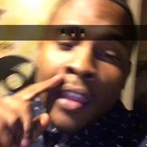 Meet your Posher, Aaron